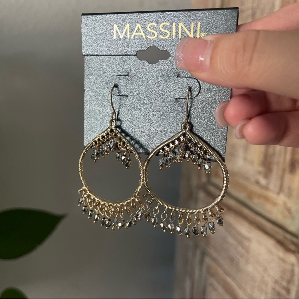9 Massini Gold Earrings